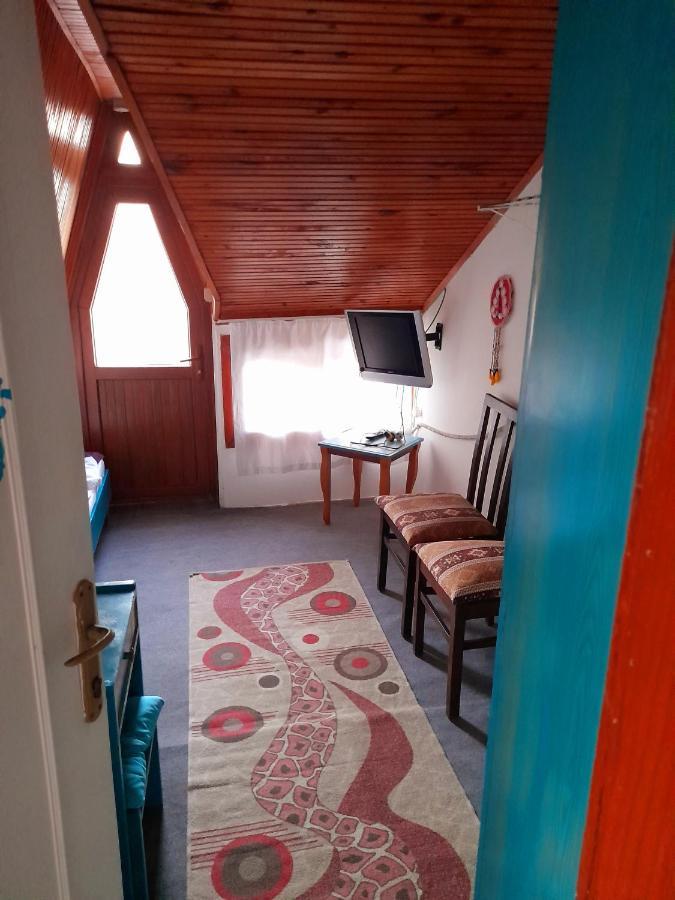 Antonios Motel Side Exteriör bild